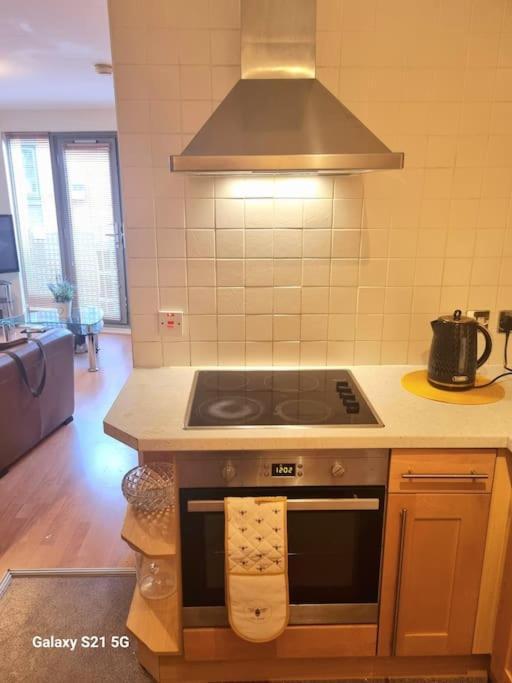 Spacious Duplex 2 Bed Apartment Central Location By Canal - Chester Uk Buitenkant foto